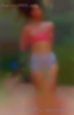 Recently separated shaped mature women from wife of 7 years.